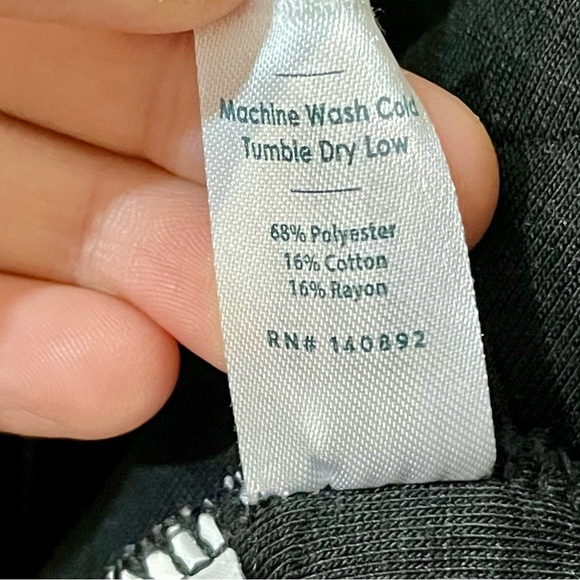 Marine Layer Corbet Black Cropped Quilted Bomber Jacket size Large - Picture 4 of 10